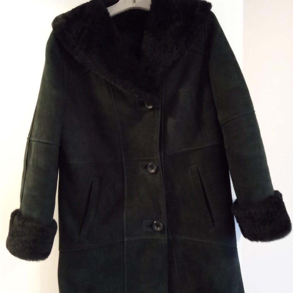 Sheepskin Shearling Coat in Black